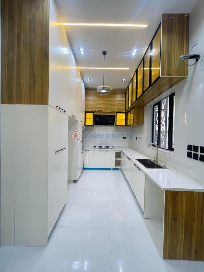 4 bedroom Detached Duplex For Sale Ikota Lekki Lagos - 8