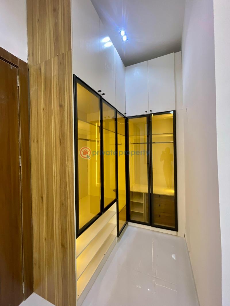 4 bedroom Detached Duplex For Sale Ikota Lekki Lagos - 9