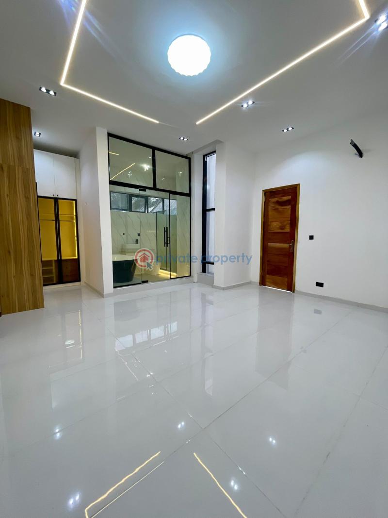 4 bedroom Detached Duplex For Sale Ikota Lekki Lagos - 4
