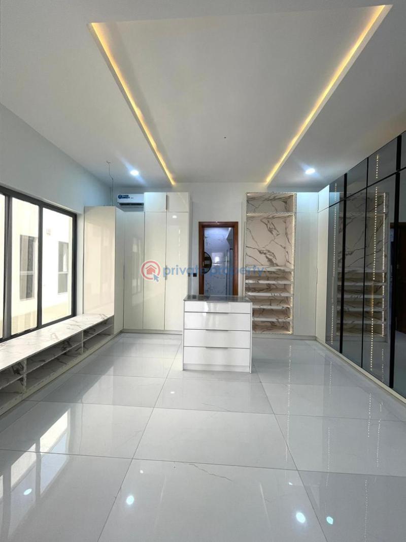 5 bedroom House For Sale Lekki Phase 1 Lagos - 13