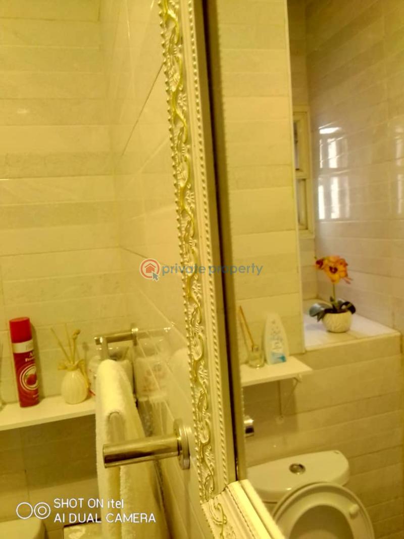 1 bedroom Self Contain Short let Off Freedom Way, Lekki Phase 1 Lagos - 1