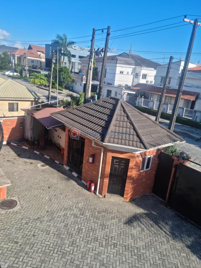Godson westminster: crown three bedroom apartment - 14 3 bedroom Self Contain Short let Babatope Bejide Crescent, Off Fola Osibo Lekki Phase 1 Lagos - 14