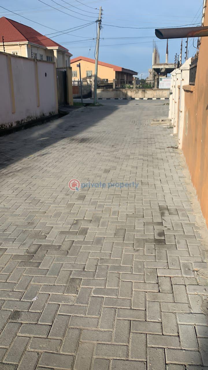 2 bedroom Self Contain Short let Francis Omojiade Crescent, Off Howard Edafe Street, Eti Osa 105102, Lagos Ikate Elegushi Lekki Lagos - 1