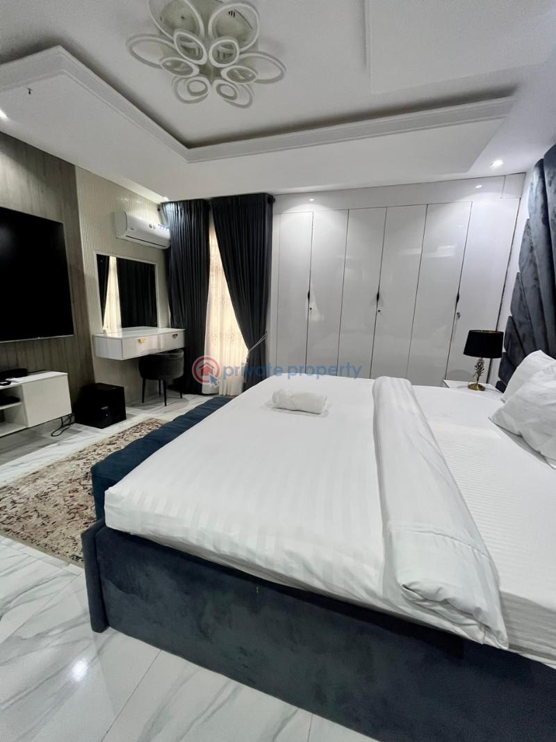 3 bedroom Self Contain Short let Shoreline Drive Ikoyi Lagos - 1
