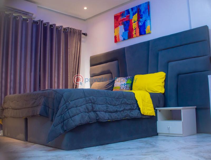 3 bedroom Self Contain Short let Off Freedom Way Lekki Phase 1 Lagos - 17