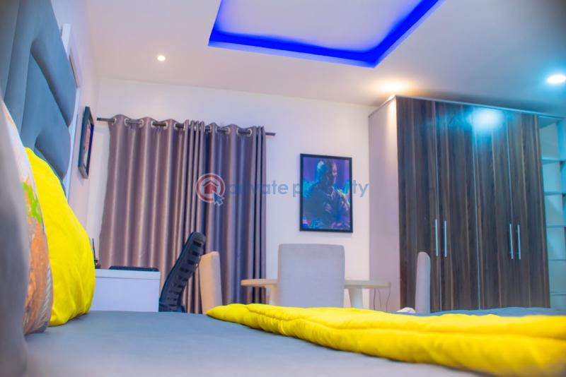 3 bedroom Self Contain Short let Off Freedom Way Lekki Phase 1 Lagos - 4