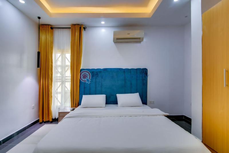 1 bedroom Self Contain Short let Simeon Akinlonu Street Victoria Island Lagos - 8