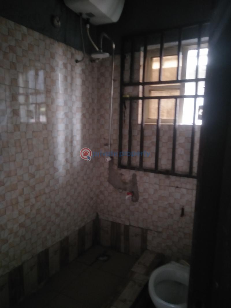 2 bedroom Block Of Flats For Rent Oroigwe Road Rumunduru, Rumuodara Port Harcourt Rivers - 3