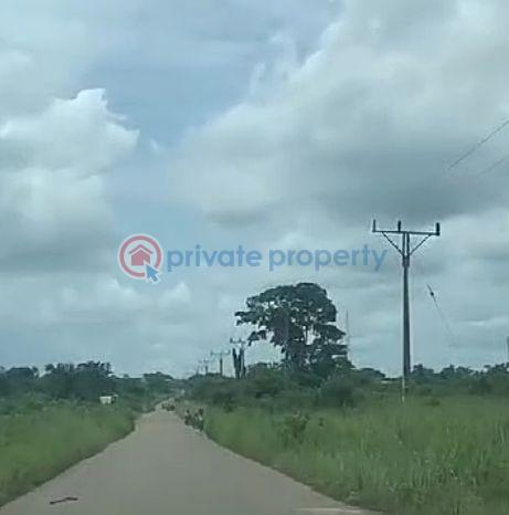 Commercial Land For Sale Epe Grammar School, Epe Lagos Ijebu Toll Booth Ijebu Ode Ogun - 2