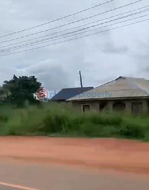 Commercial Land For Sale Epe Grammar School, Epe Lagos Ijebu Toll Booth Ijebu Ode Ogun - 1