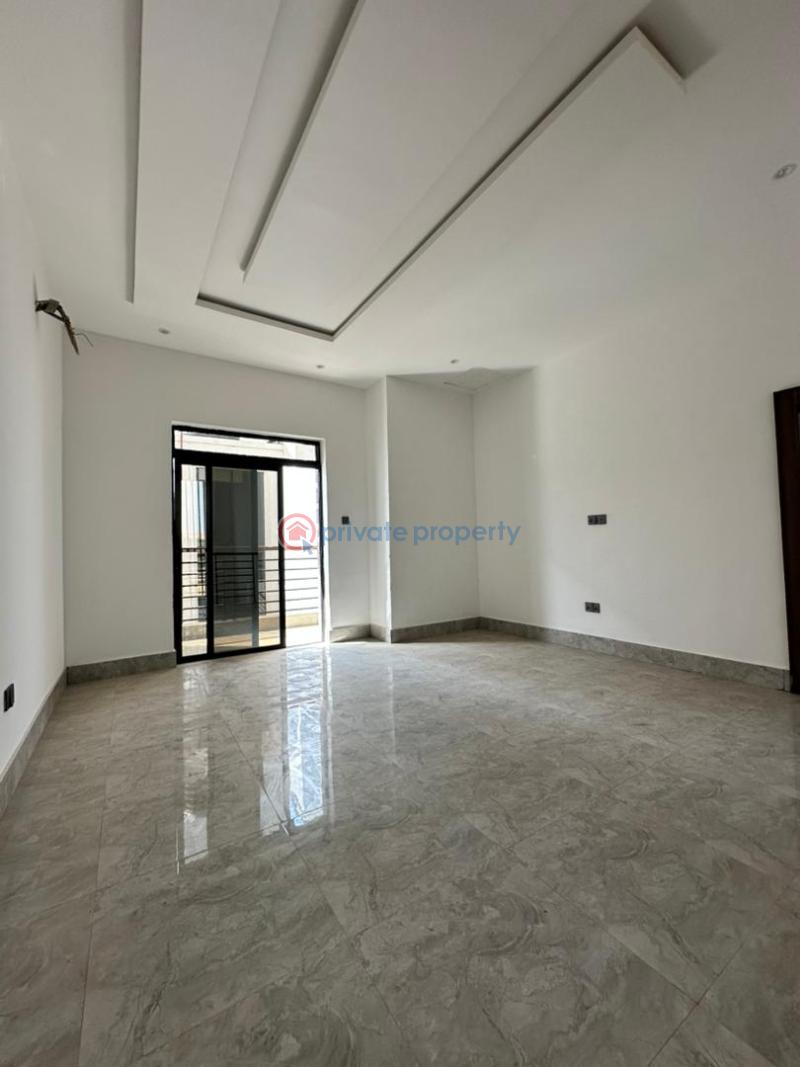 4 bedroom Duplex For Sale Golf Club, Onireke Gra, Ibadan Ibadan Oyo - 1