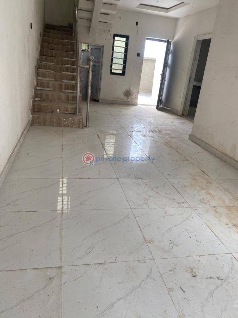 3 bedroom Terrace For Sale Egbu Few Minutes Away From Shoprite Mall Owerri Imo - 9
