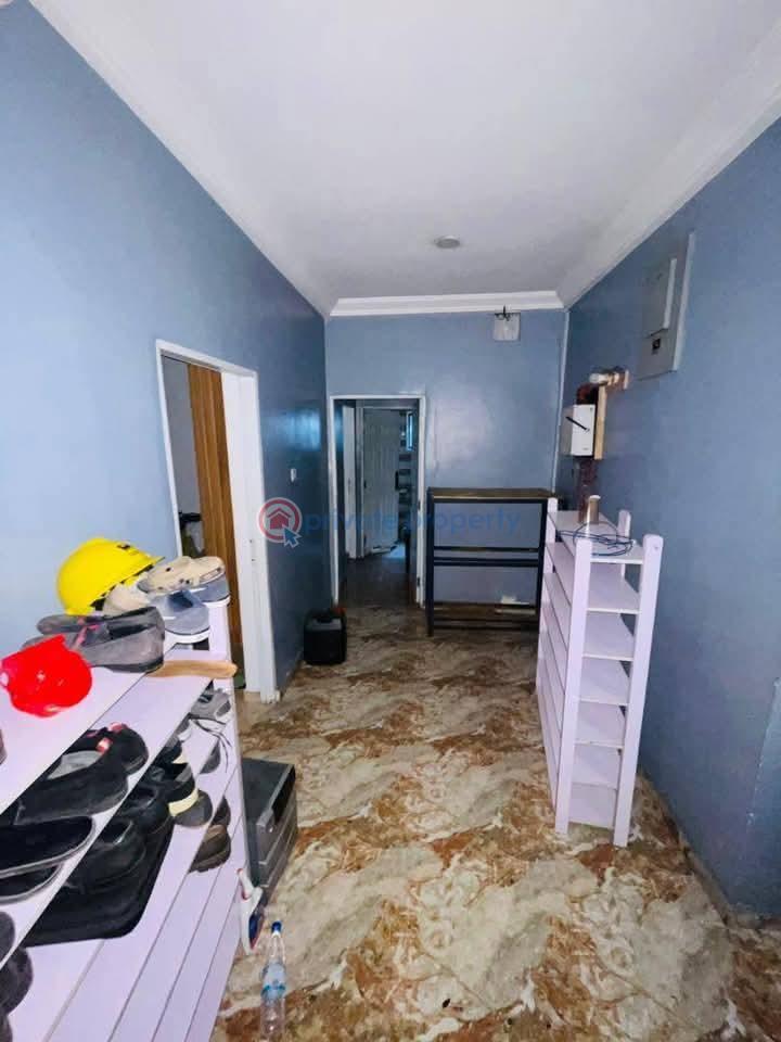 4 bedroom Bungalow For Sale Off Rumuodara, By Rumunduru Port Harcourt Rivers - 3