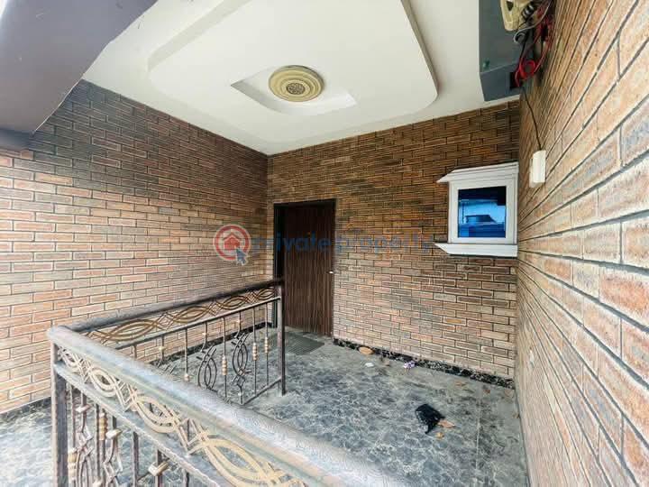 4 bedroom Bungalow For Sale Off Rumuodara, By Rumunduru Port Harcourt Rivers - 1