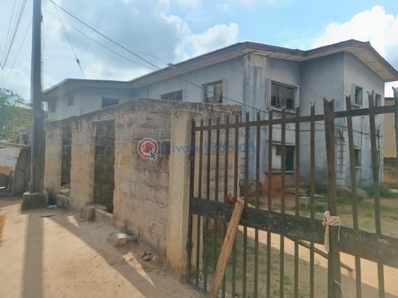 House For Sale Uwagboe Road, Off Ugbowo Road, Benin City Benin Edo - 1