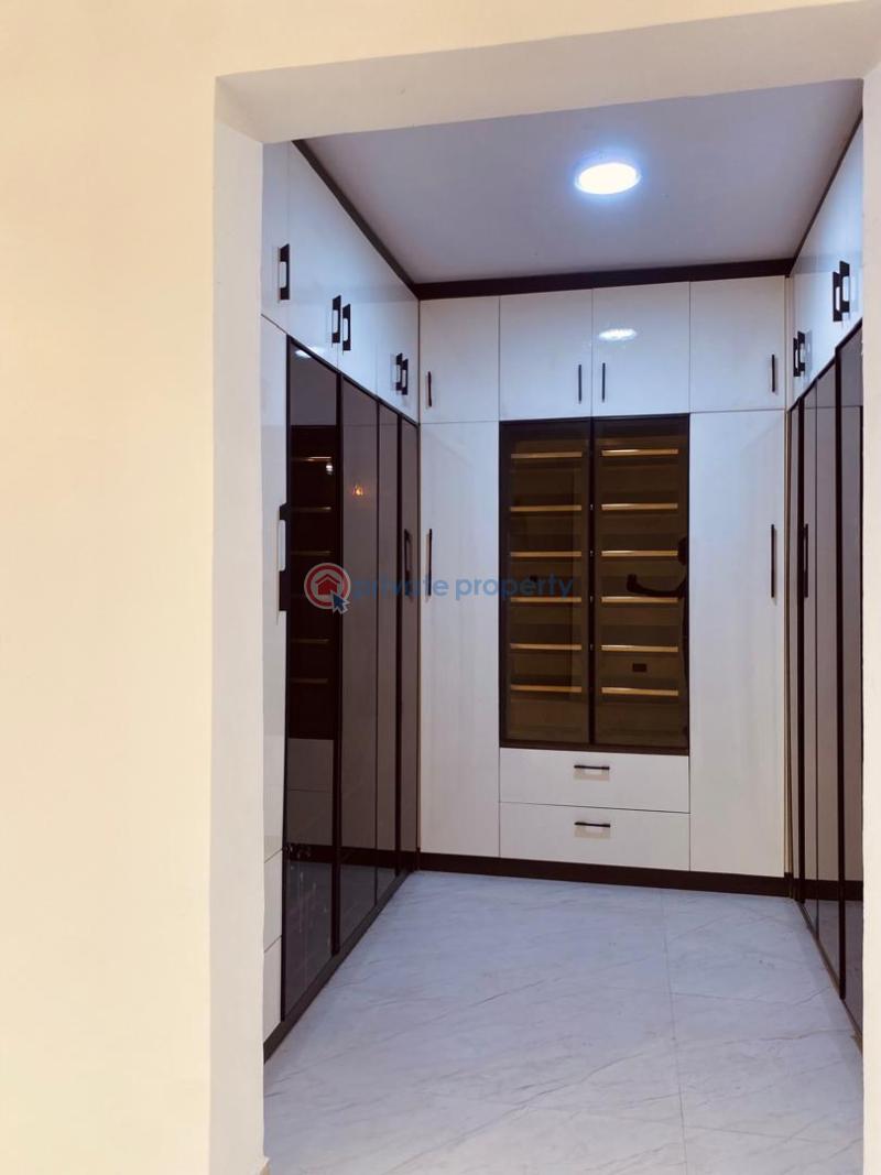 Good location - 1 Mixed use Land For Sale Ikota,eleganza Lekki Expressway Lagos - 1