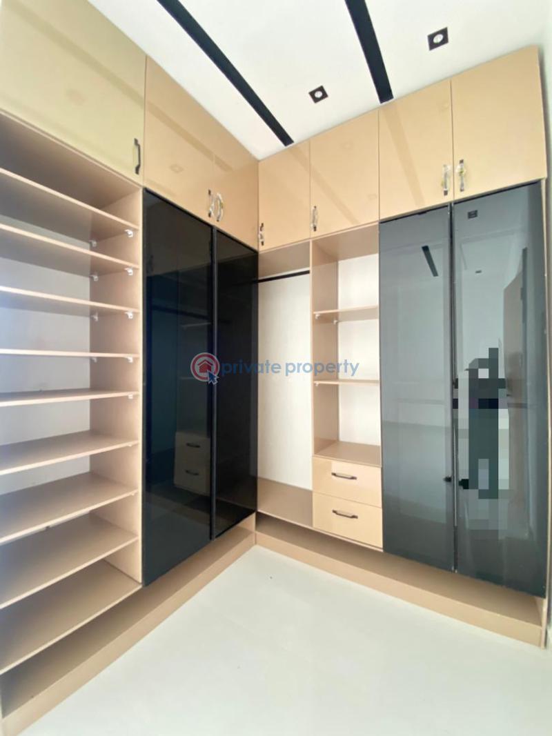 4 bedroom Terraced Duplex For Sale Lekki County Ikota Lekki Lagos - 21
