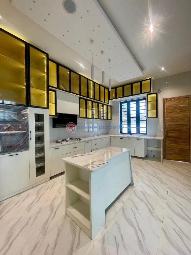 4 bedroom Detached Duplex For Sale 2nd Toll Gate Along Lekki Expressway Lagos - 6