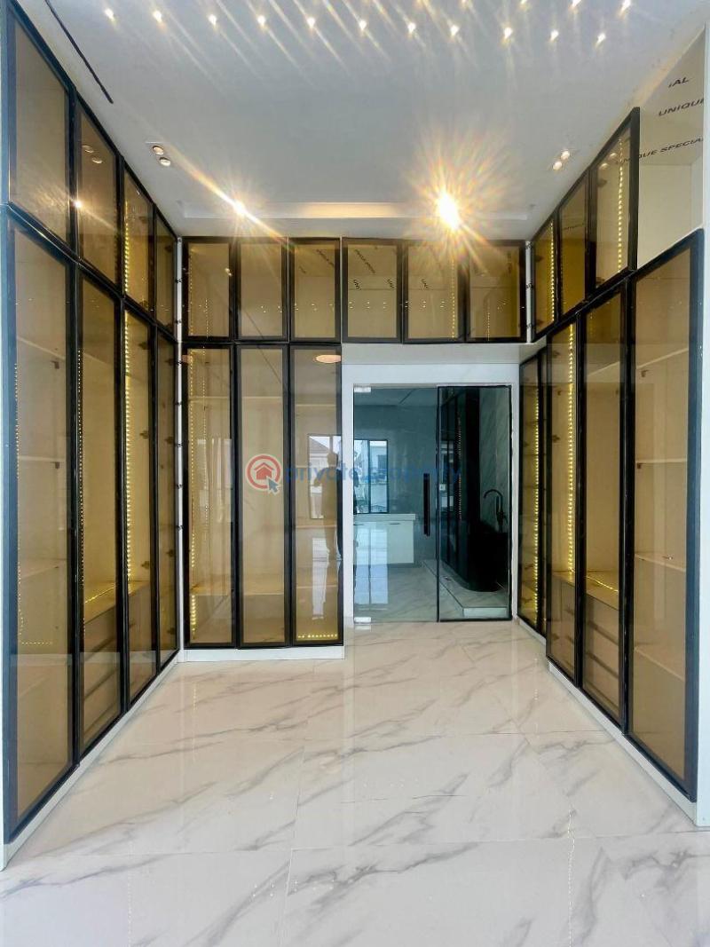 4 bedroom Detached Duplex For Sale 2nd Toll Gate Along Lekki Expressway Lagos - 13