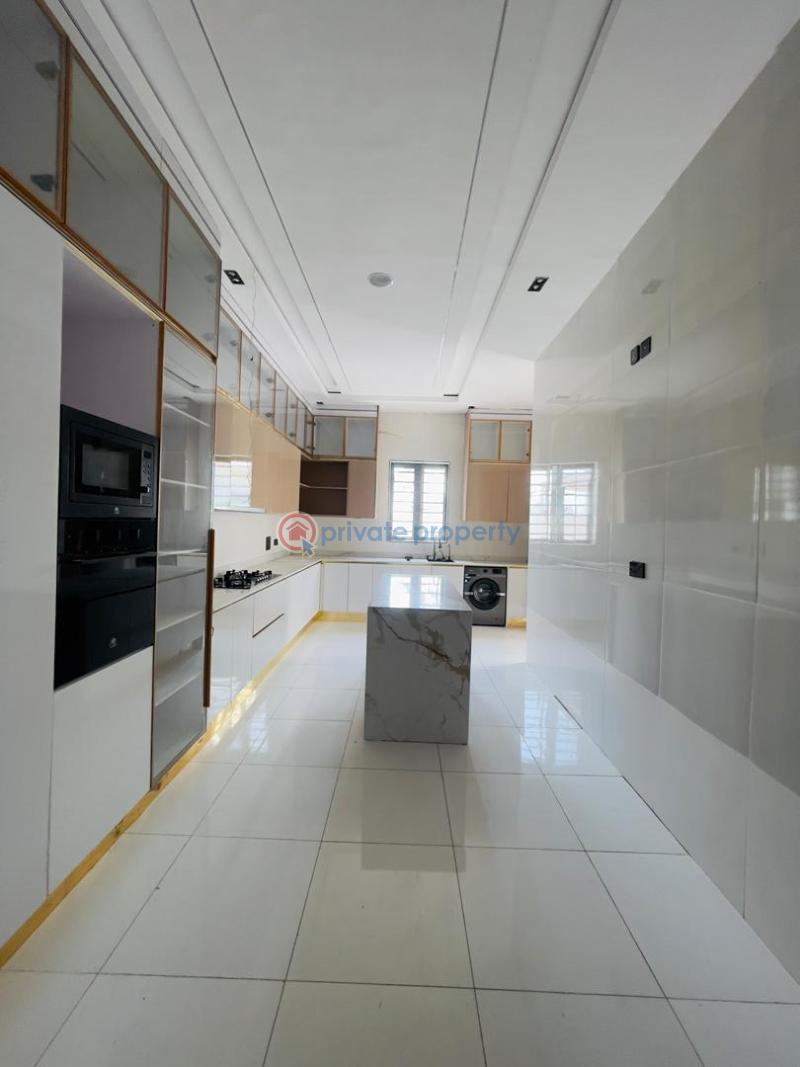 5 bedroom Detached Duplex For Sale Extention Victoria Garden City Lekki Lagos - 4