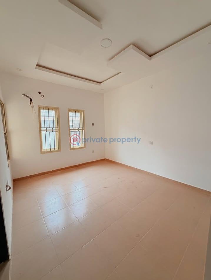 3 bedroom Block Of Flats For Sale Ikorodu Lagos - 2