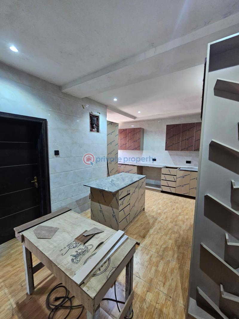 4 bedroom Flat & Apartment For Sale Anthony Village Maryland Lagos - 5