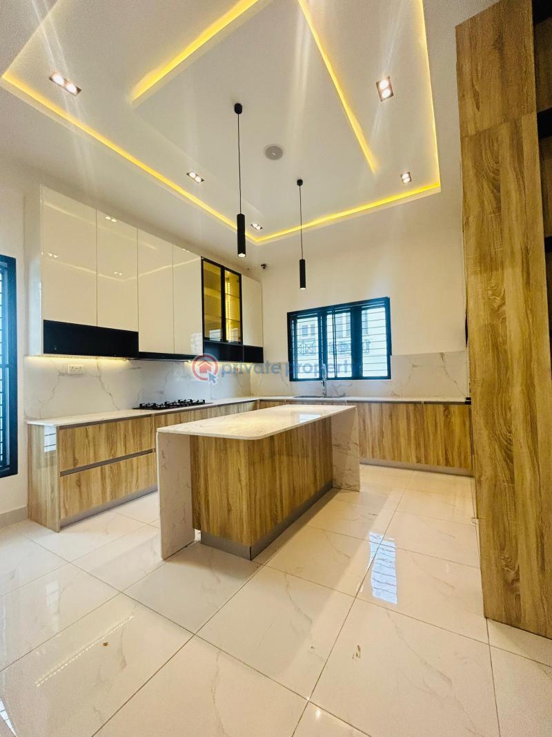 4 bedroom Detached Duplex For Sale Magodo GRA Phase 1 Ojodu Lagos - 1