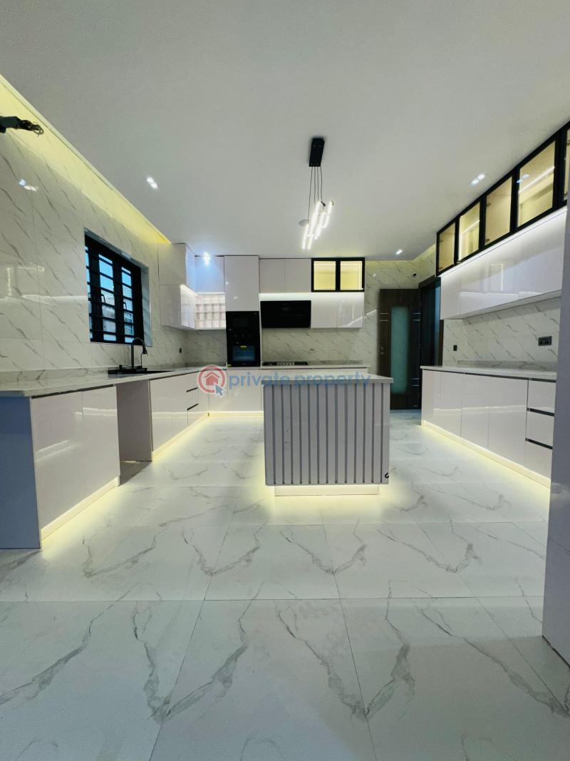 4 bedroom Detached Duplex For Sale Adeniyi Jones Ikeja Lagos - 9