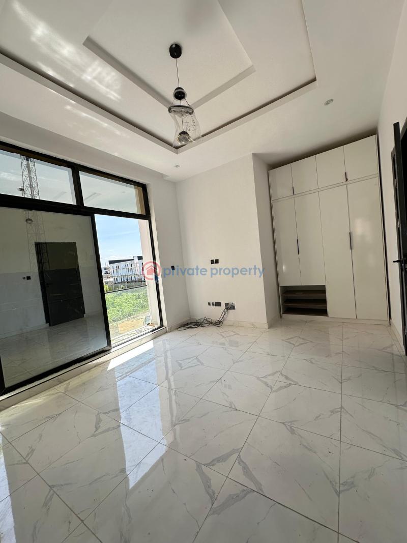 4 bedroom Semi detached Duplex For Sale Ikota Lekki Lagos - 6