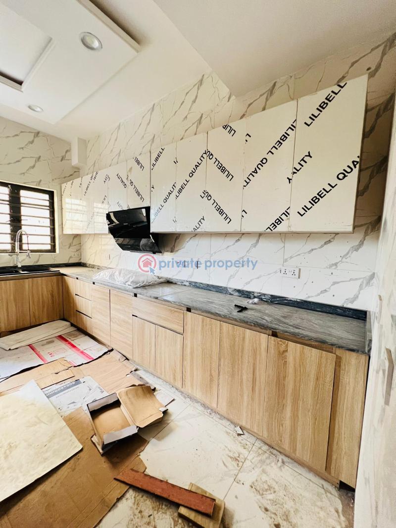 Gorgeously built 4 bedroom semi detached duplex with a bq - 5 4 bedroom Semi detached Duplex For Sale Maryland Lagos - 5
