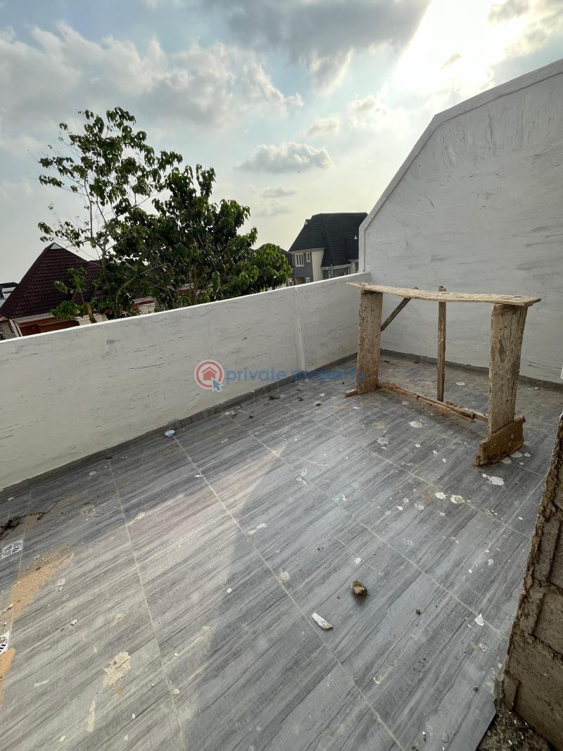 4 bedroom Semi detached Duplex For Sale Phase 1 Magodo Kosofe/Ikosi Lagos - 0