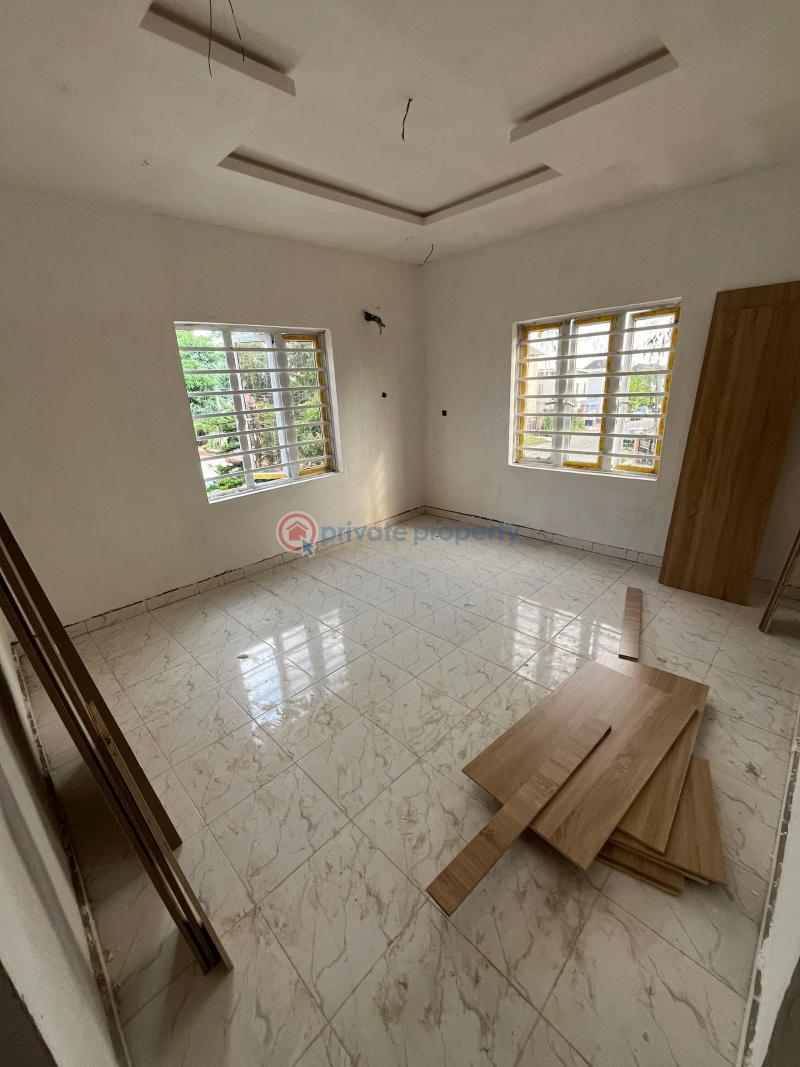 4 bedroom Semi detached Duplex For Sale Phase 1 Magodo Kosofe/Ikosi Lagos - 9