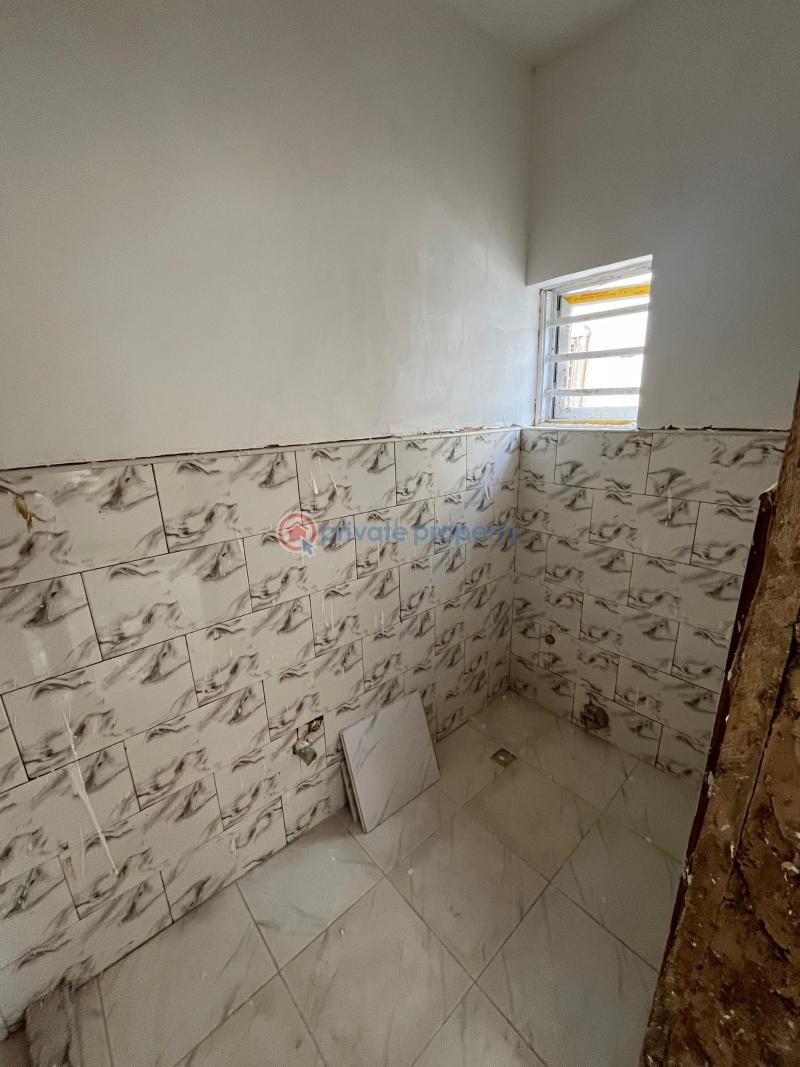 4 bedroom Semi detached Duplex For Sale Phase 1 Magodo Kosofe/Ikosi Lagos - 5