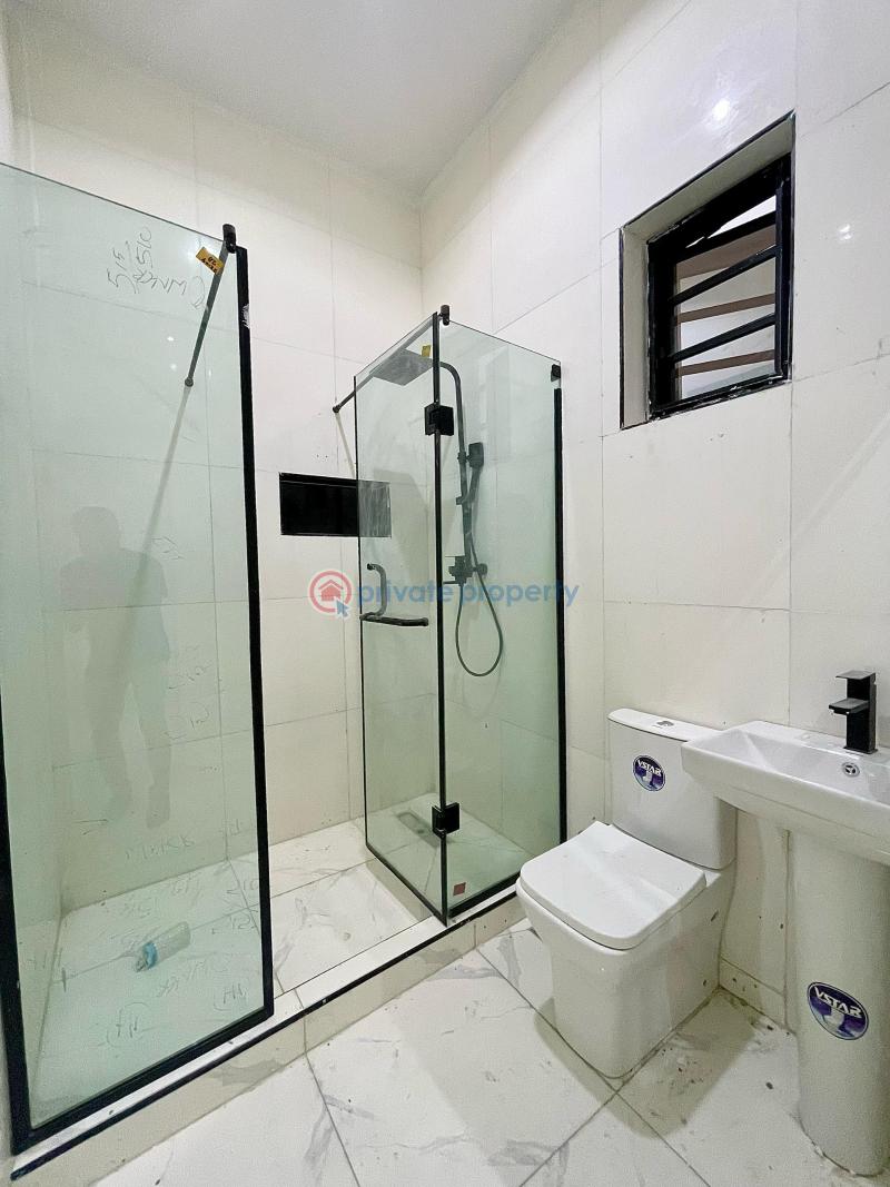 Gorgeously built 5-bedroom detached duplex - 10 5 bedroom Detached Duplex For Sale Chevron Drive Lekki Lagos - 10