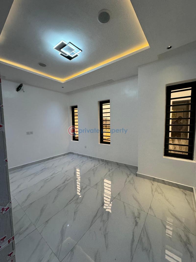 5 bedroom Detached Duplex For Sale Omole Phase 1 Ojodu Lagos - 5