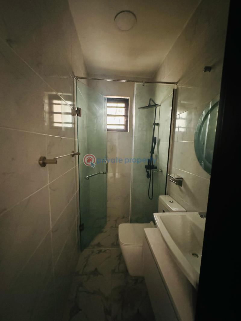 Gorgeously built 5 bedroom fully detached duplex with bq - 16 5 bedroom Detached Duplex For Sale Omole Phase 1 Ojodu Lagos - 16