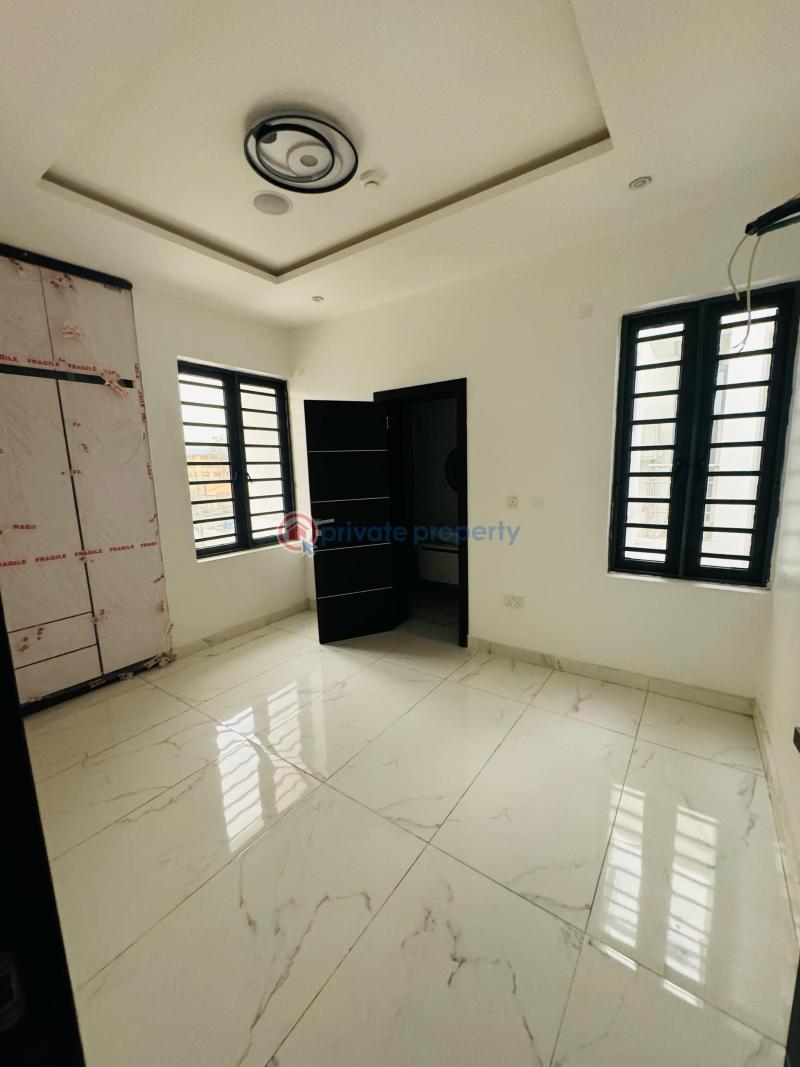 Gorgeously built 5 bedroom fully detached duplex with bq - 10 5 bedroom Detached Duplex For Sale Omole Phase 1 Ojodu Lagos - 10