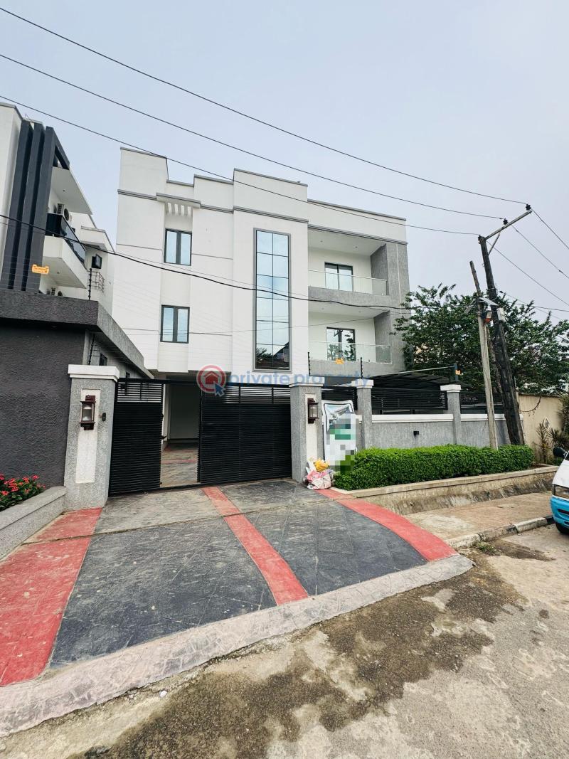 5 bedroom Detached Duplex For Sale Omole Phase 1 Ojodu Lagos - 1