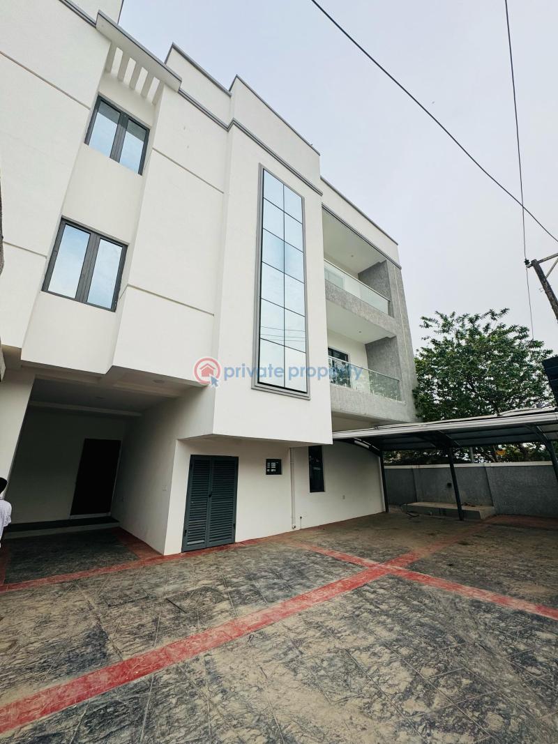 5 bedroom Detached Duplex For Sale Omole Gra Phase 1 Omole Phase 1 Ojodu Lagos - 0