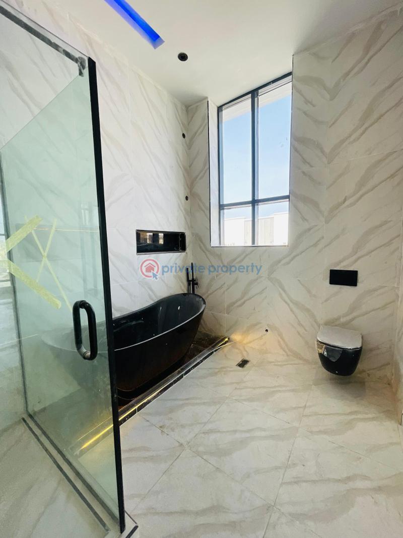 5 bedroom Detached Duplex For Sale Second Toll Gate Chevron Drive Lekki Lagos - 1