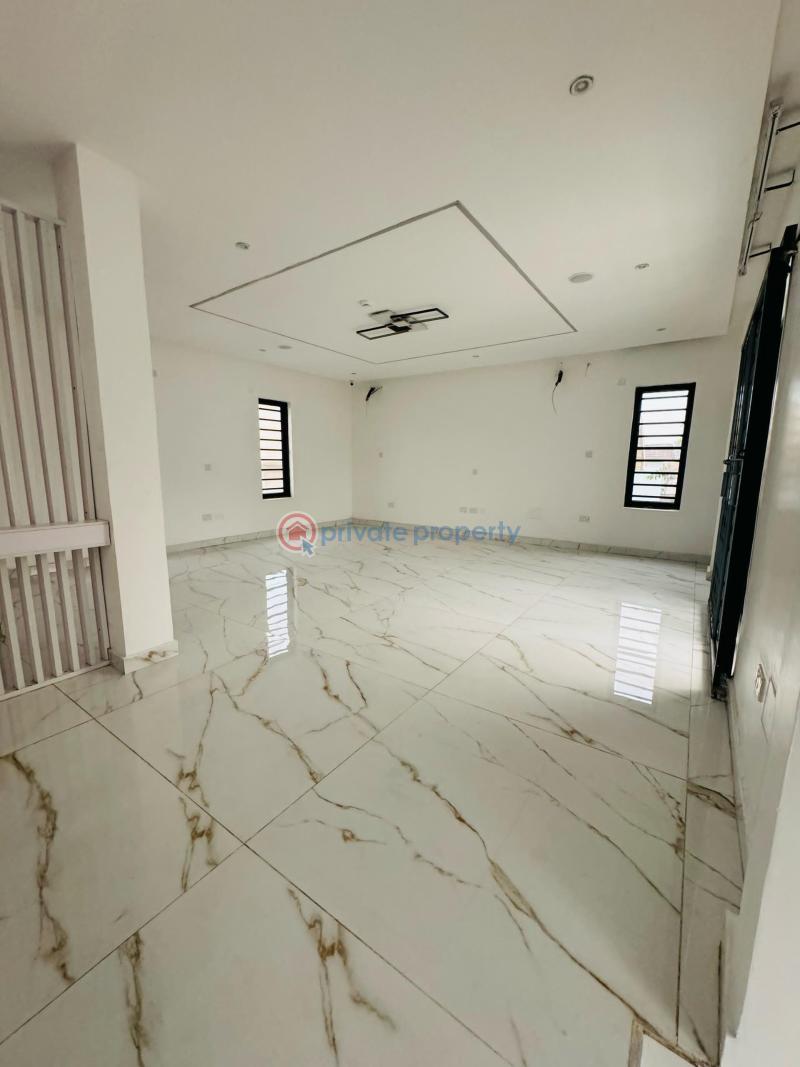 Gorgeously built 5 bedroom fully detached duplex with bq - 5 5 bedroom Detached Duplex For Sale Omole Phase 1 Ojodu Lagos - 5