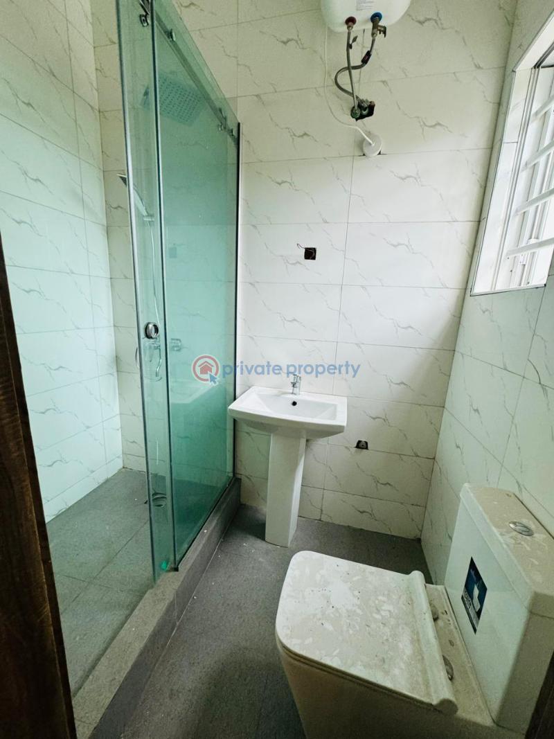 5 bedroom Detached Duplex For Sale Magodo GRA Phase 2 Kosofe/Ikosi Lagos - 11