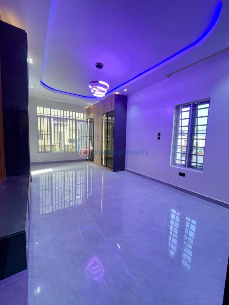 5 bedroom Detached Duplex For Sale Osapa Lekki Lagos - 12