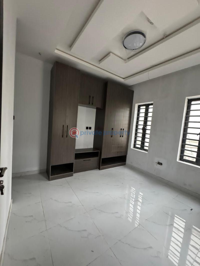 5 bedroom Semi detached Duplex For Sale Magodo GRA Phase 2 Kosofe/Ikosi Lagos - 6