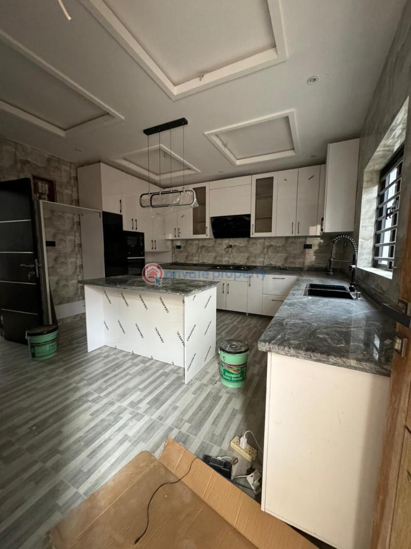 5 bedroom Semi detached Duplex For Sale Magodo GRA Phase 2 Kosofe/Ikosi Lagos - 10