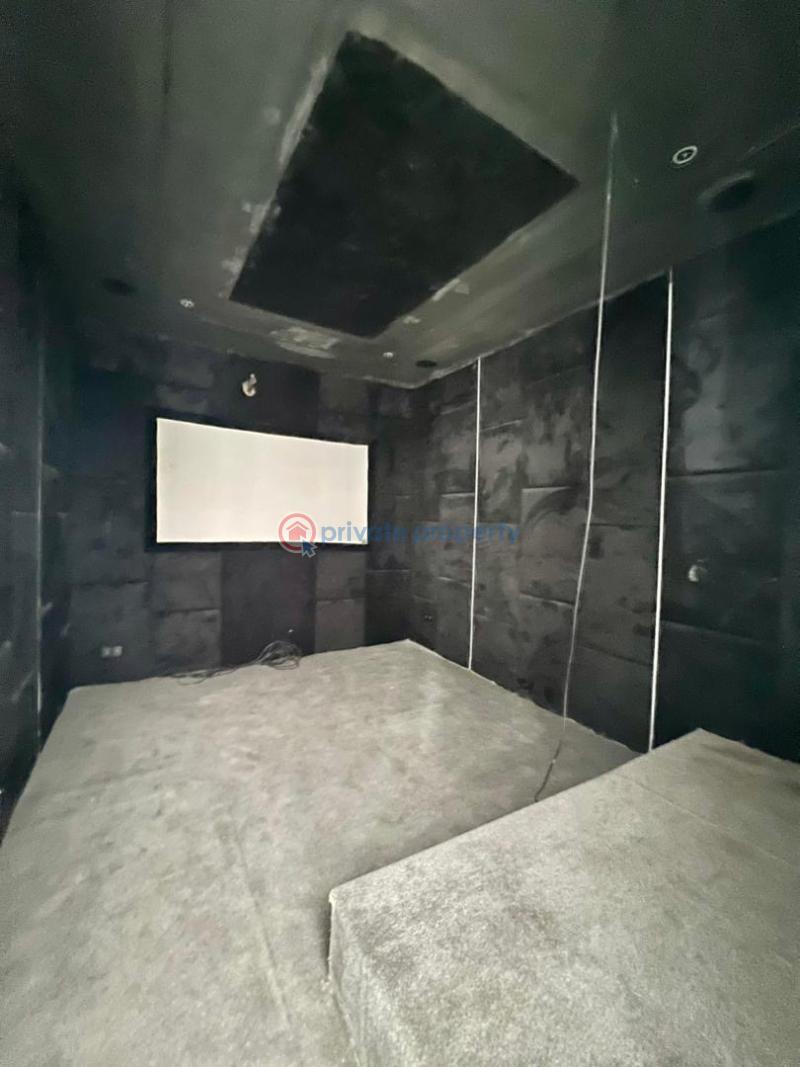 5 bedroom Detached Duplex For Sale Lekki Phase 1 Lagos - 18
