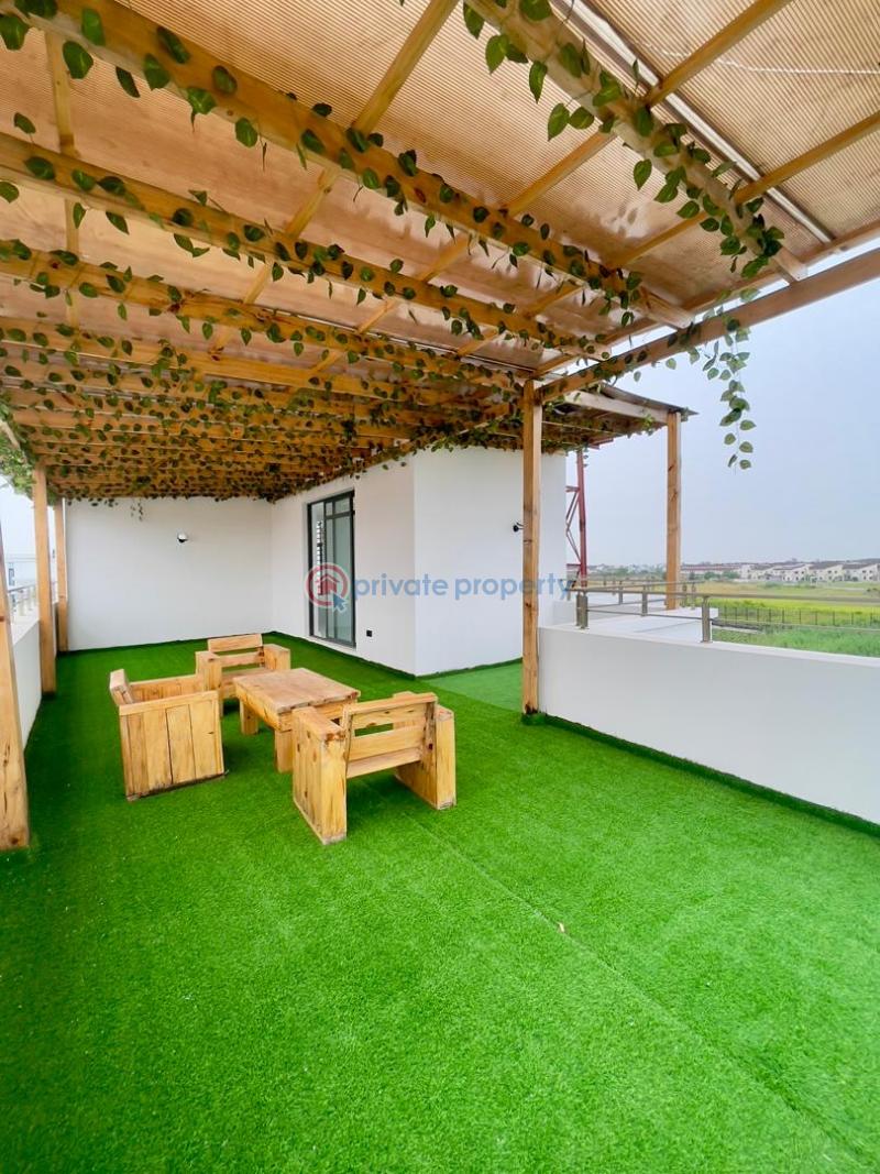 5 bedroom Detached Duplex For Sale Chevron Drive Lekki Lagos - 1