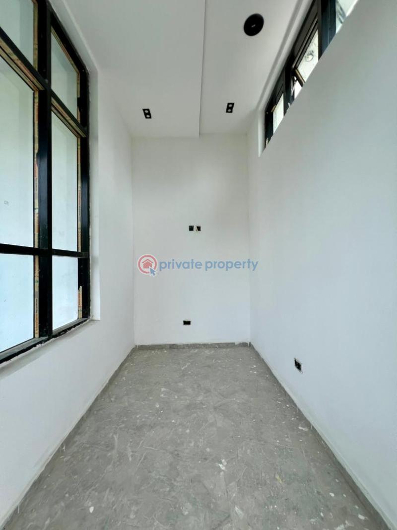 5 bedroom Detached Duplex For Sale Chevron Drive Lekki Lagos - 4