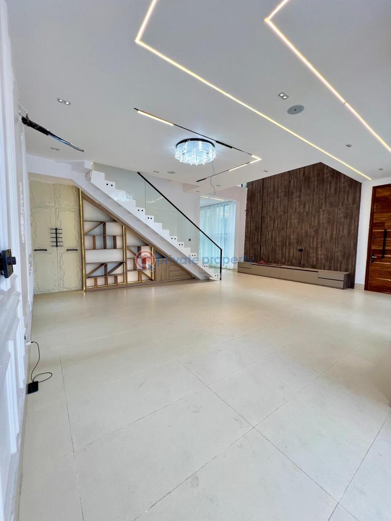 5 bedroom Detached Duplex For Sale Ikota Lekki Lagos - 2