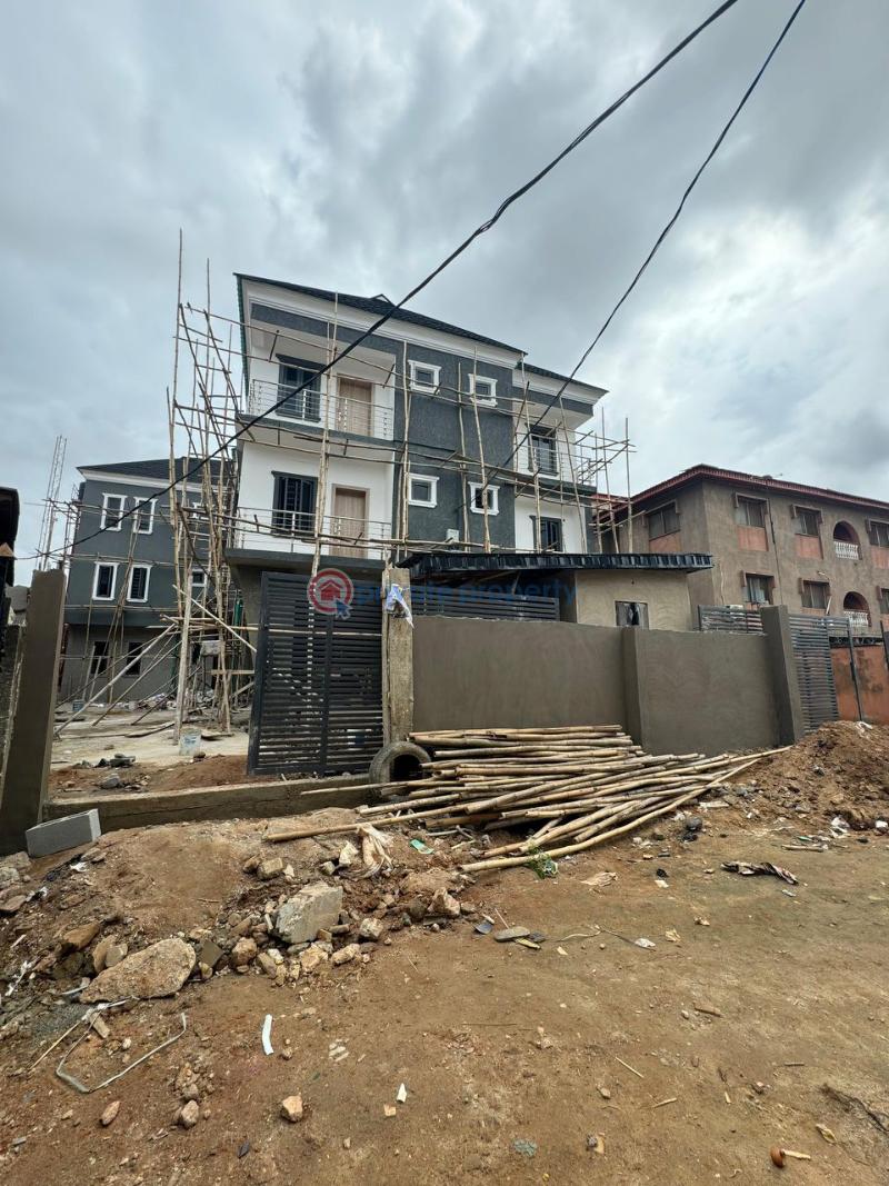 3 bedroom Flat & Apartment For Sale Ogba Lagos - 3